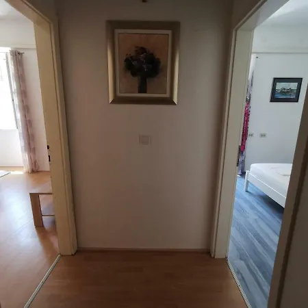 Spacious 140m2 Downtown 3 Bedroom Lägenhet Split