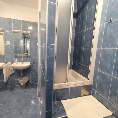 Spacious 140m2 Downtown 3 Bedroom