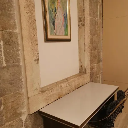 Daire Spacious 140m2 Downtown 3 Bedroom